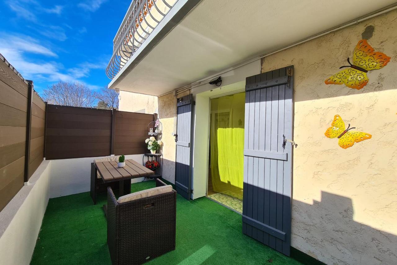 Splendid Studio With Ac And Terrace - Dodo Et Tartine Διαμέρισμα Peypin Εξωτερικό φωτογραφία